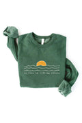 WE RISE BY LIFTING OTHERS Graphic Sweatshirt: HEATHER FOREST