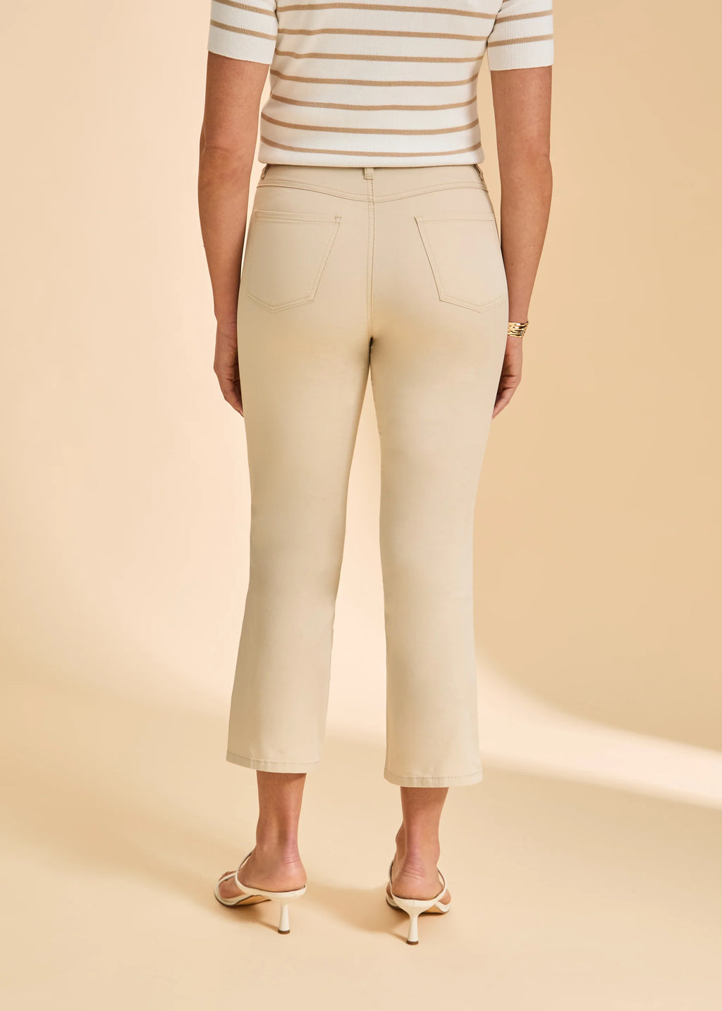 FDJ: Suzanne Boot Crop Pants, Sand
