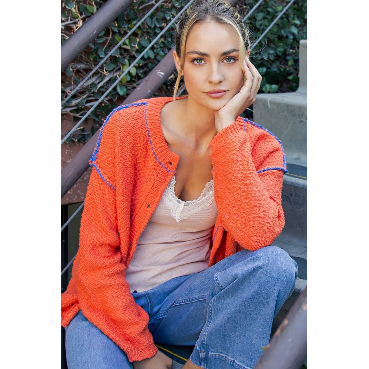 CONTRAST STITCH CARDIGAN SWEATER