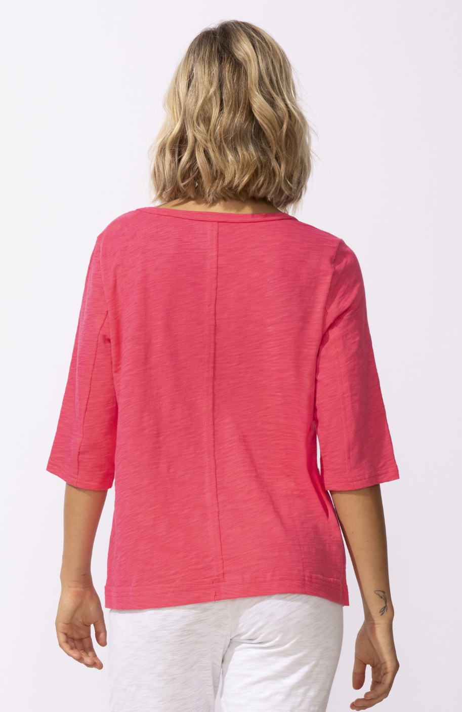 Escape: Cotton Seamed Elbow Tee