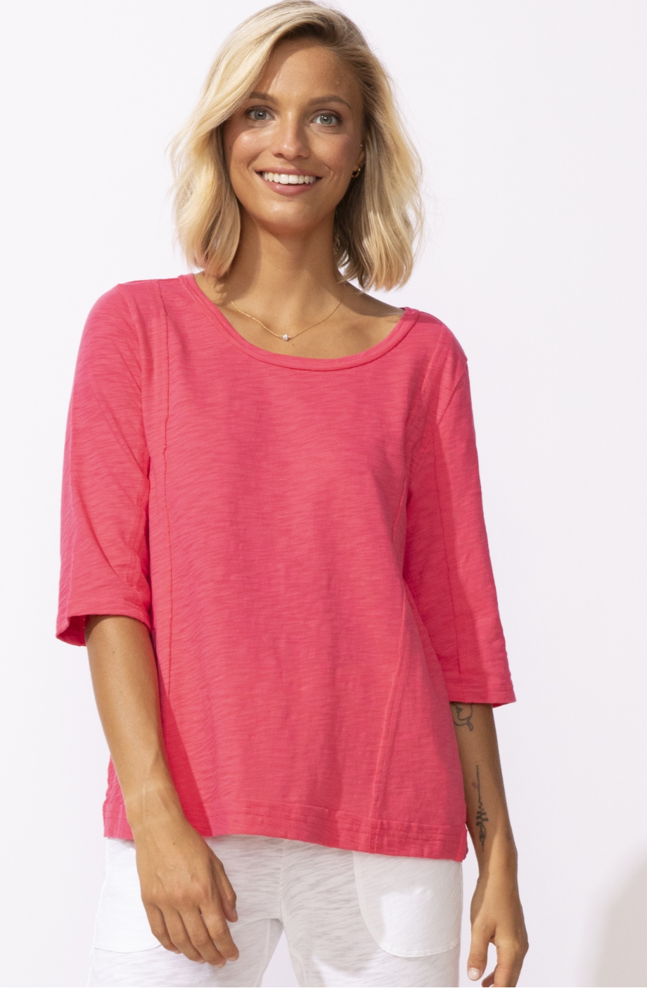 Escape: Cotton Seamed Elbow Tee