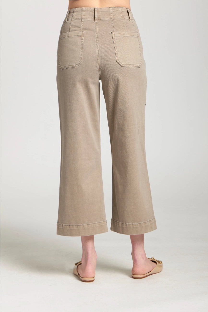 APNY: Cropped Wide Leg Pant with Patch Pockets