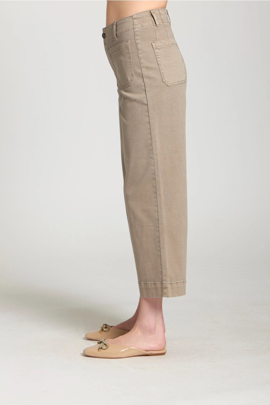 APNY: Cropped Wide Leg Pant with Patch Pockets