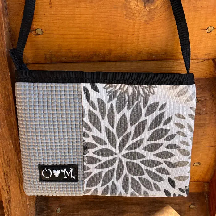 OlovesM: GoGo Gray Bloom