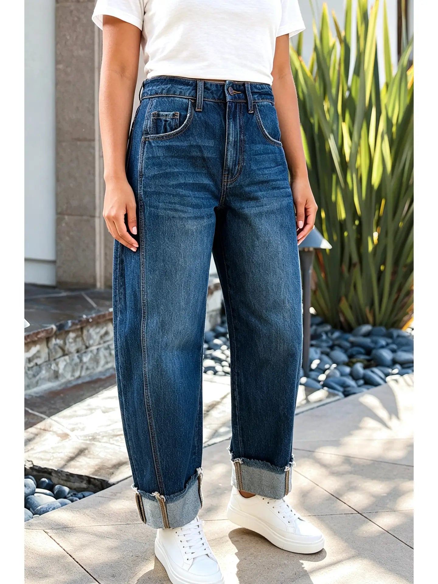 Raw Hem Turnup Loose Ankle-Length Jeans
